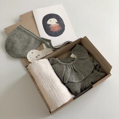 Coffret cadeau Naissance / 1 à 9 mois  - gris chiné