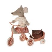 Souris maileg grande soeur série Tricycle - cartable rose corail