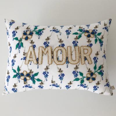 Coussin Message brodé Amour - fleurs bleu marine