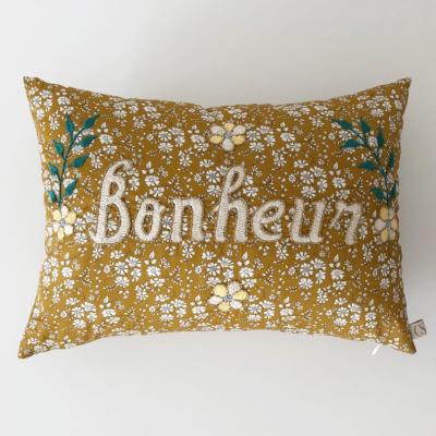 Coussin Message brodé Bonheur - Liberty ocre