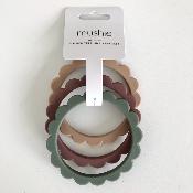 Bracelets fleurs maman / anneau dentition silicone mushie - berry, thyme, natural