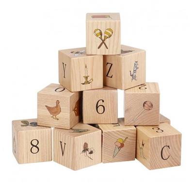 Cubes en bois multicolores konges slojd